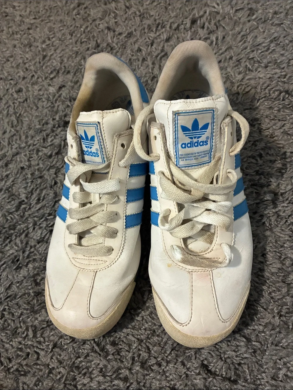White adidas Samoa